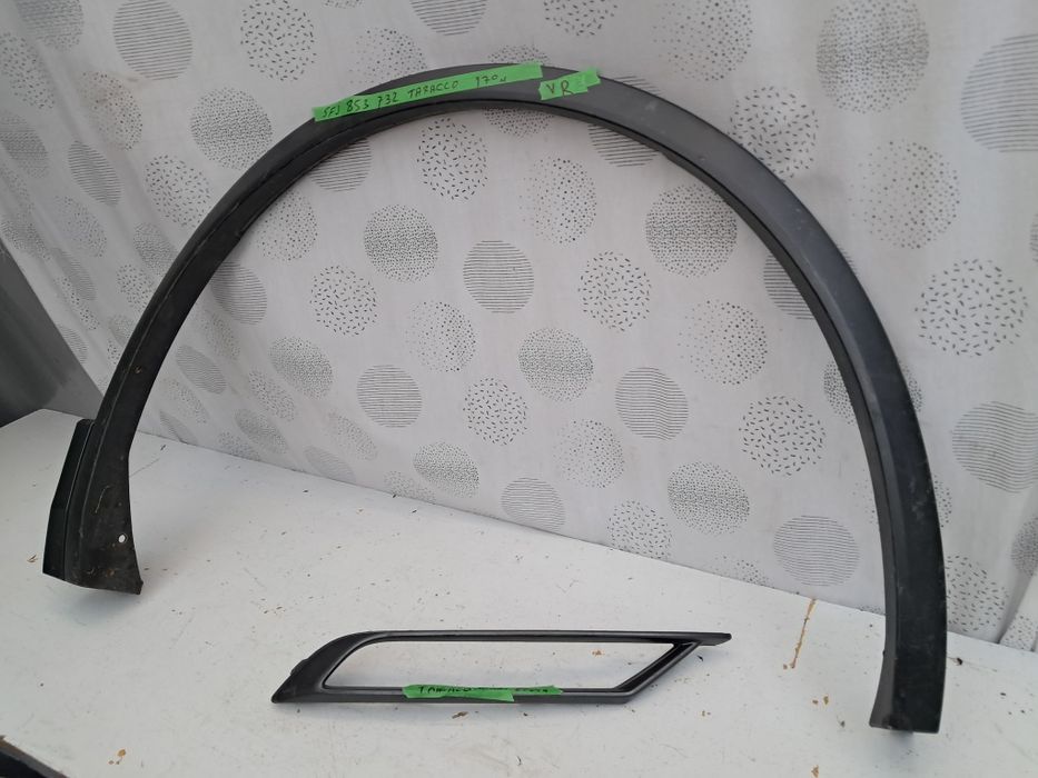 Лайсна калник  решетка броня  Vw Taracco