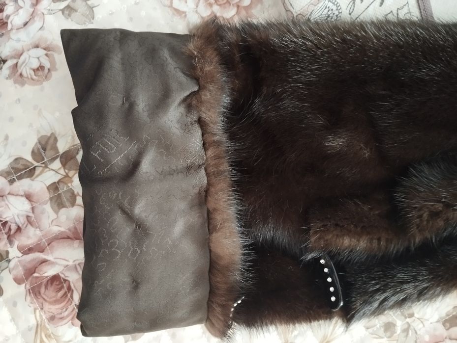 Продам норковую шубу