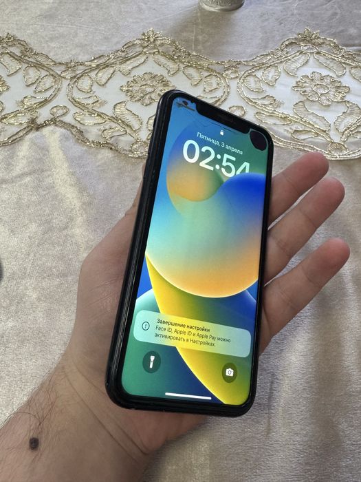 Продам Iphone Xr