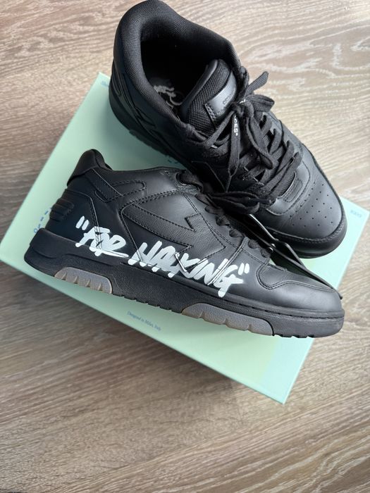 Adidasi Off  White mas 42