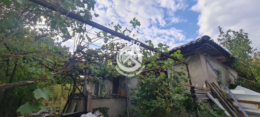 Продава се Къща в с. Поройна, Област Пловдив - 50 кв.м за 546 €/кв.м - Снимка #1