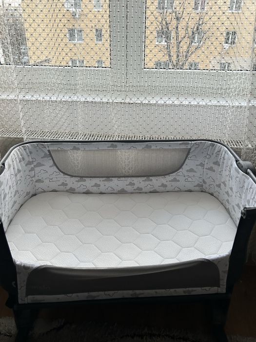 Patut  bebe in stare foarte buna