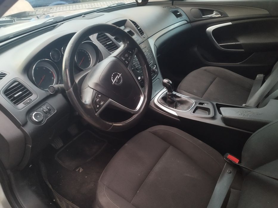Bara fata spate far stop Opel Insignia A Dezmembrez dezmembrari piese