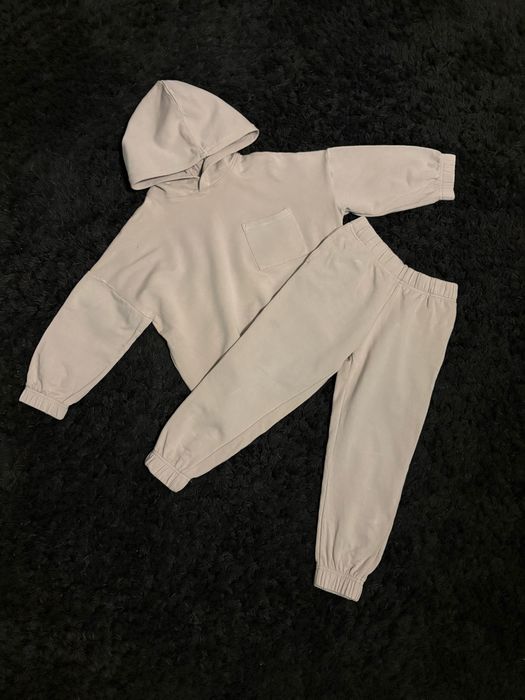 Compleu H&M marimea 122