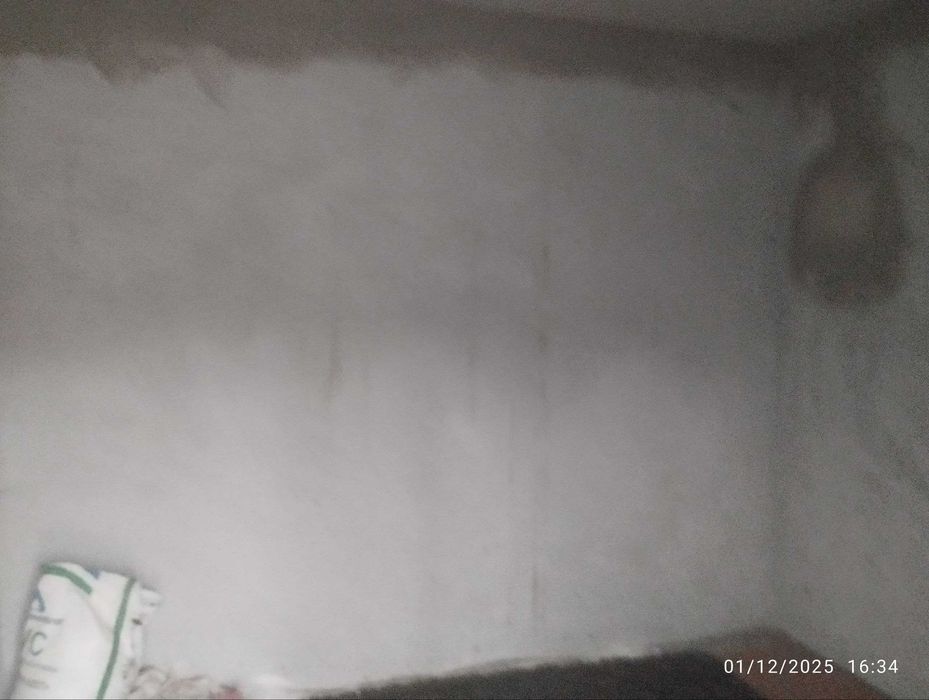 Янгийўл тумани Тинчлик махалласи уй сотилади 6 соток