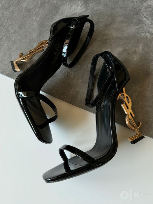 Saint Laurent 1 ga 1 tufli
