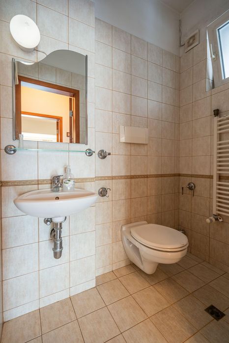 Четиристаен, под наем, Център-НДК