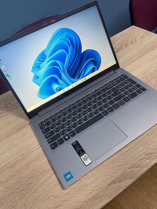 Lenovo Lenovo Lenovo