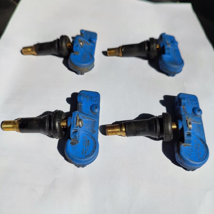 Senzor presiune pneuri