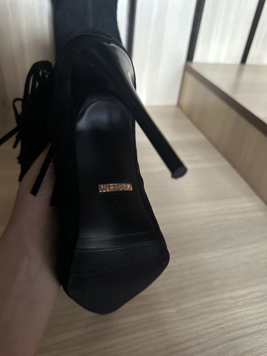 Вся обувь за  5000