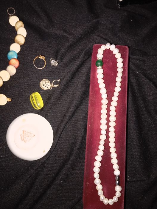 Жемчуг бижутерия и разные украшения