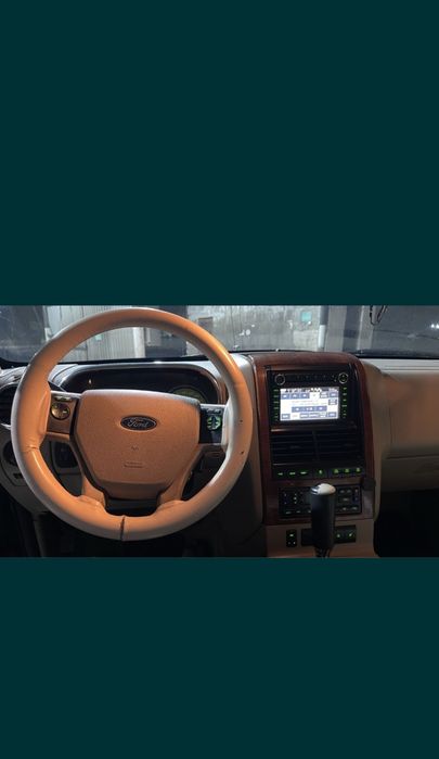 holati yaxshi rasmda koʻringan .

kraska yoq moshina toza.

salon - qa