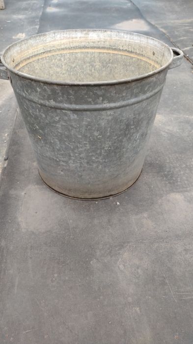 Лейка для полива,баки оцинкованные