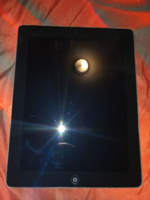 Vand sau dau la schimb ipad 4