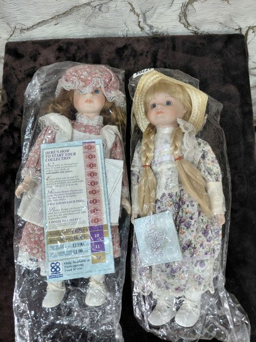 Куклы форфоровые Роса и Луиза.