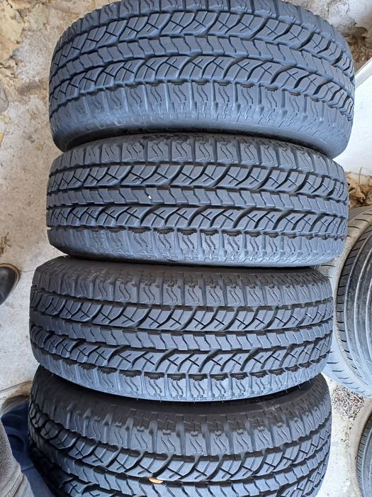 Гуми 225/70/15 Йокохама