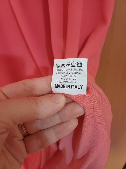 Vand rochie de femei, XL, în stare impecabilă!