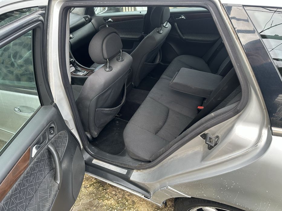 Мерцедес  бенц c270