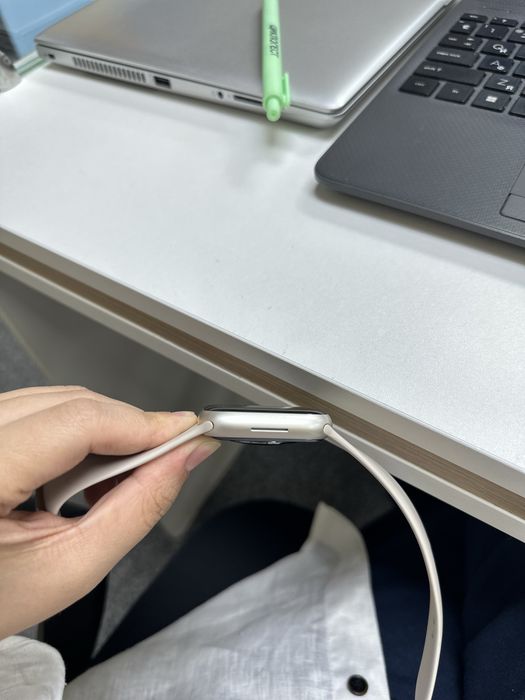 Iwatch 8 45mm orginal 98% karobka zaryadkasi bilan