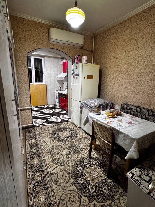 Срочно!!! Продается Белтепа 3/8/9 Балкон 2,20*7 Орр: Строй март