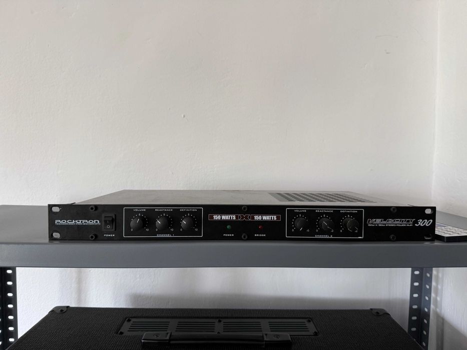 Amplificator de Putere Chitară - Rocktron Velocity 300