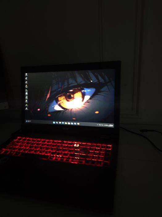 Продам или обменяю игровой ноутбук Acer Nitro 5 Spin i5, 1024 ГБ памят