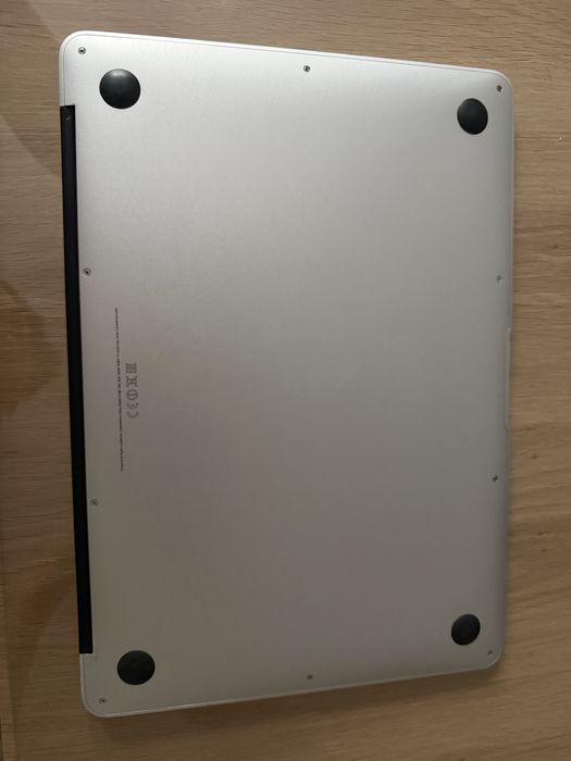 MacBook Air 13-inch 2015