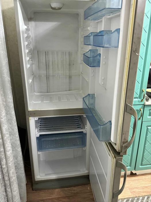 Холодильник на запчасти