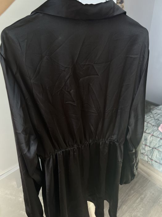 Дамска сатенена рокля