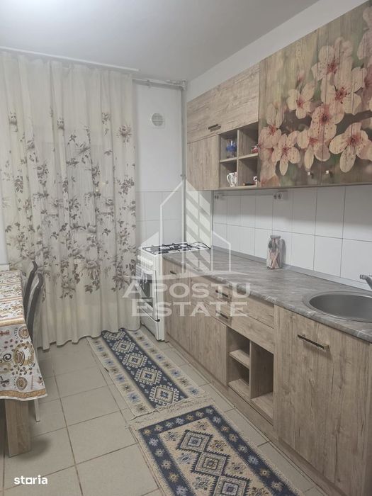 Apartament cu 2 camere de inchiriat-zona Calea Aradului