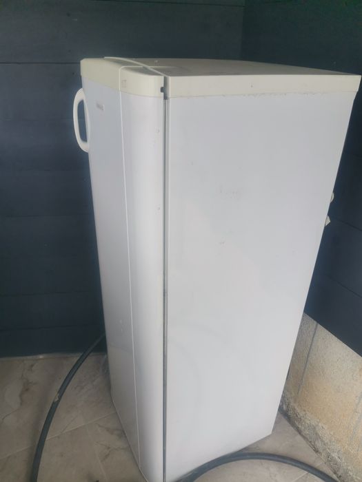 Голям охладител/хладилник