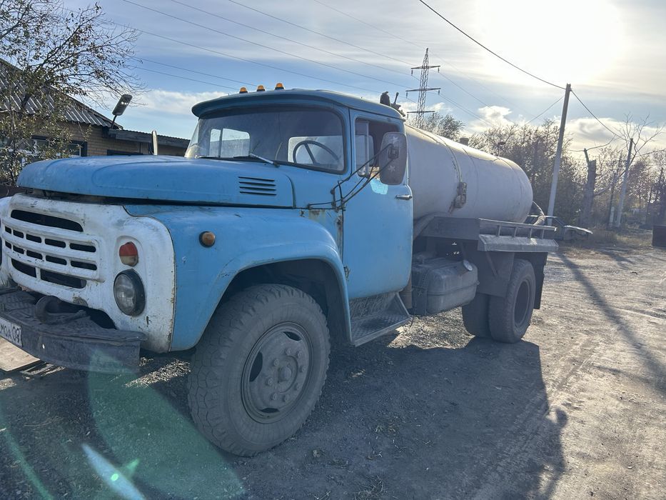 Ассенизатор зил 130………