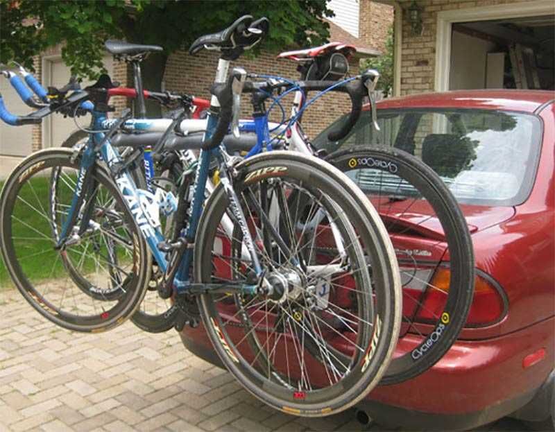 SARIS BONES 3 стойка багажник за велосипеди за автомобил