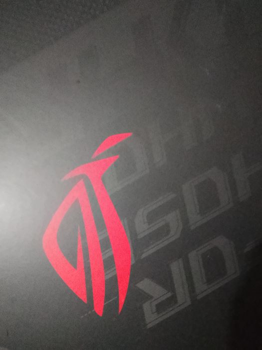 Игровой ноутбук Asus ROG strix g15