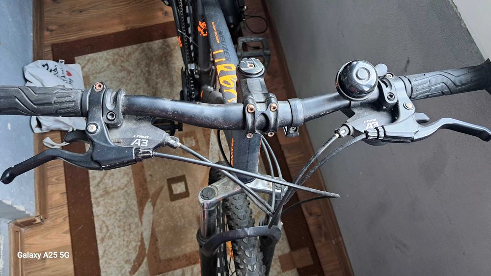 Bicicleta de vanzare