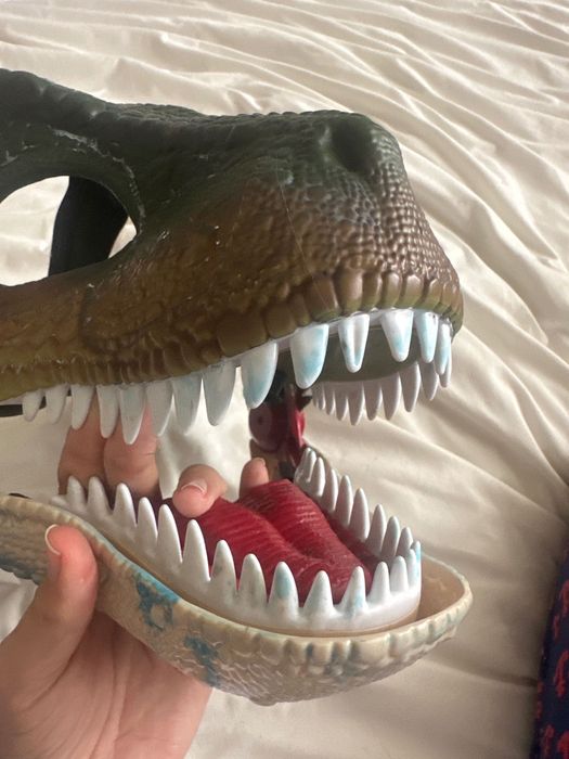 продам маску раптора