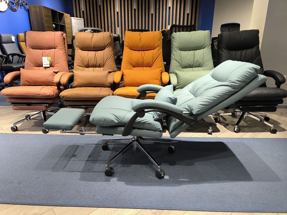 Офисное кресло для руководителя модель Li 9 . Massajni kreslo . Optim