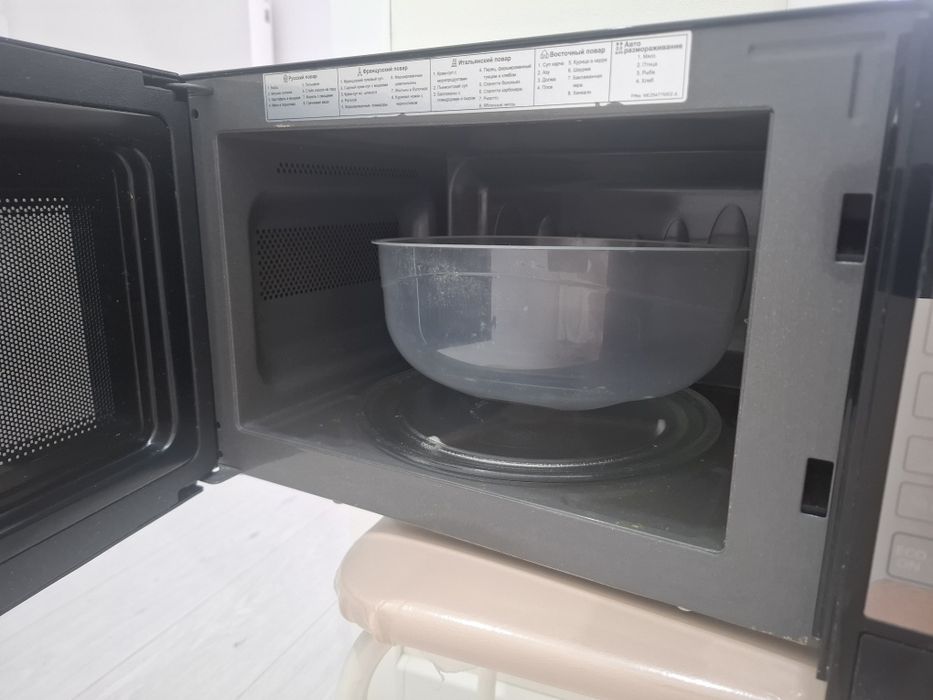 Продаётся микроволновка LG