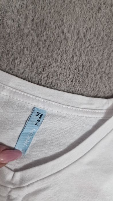 Tricou alb fete 7-8  ani – cu volănașe și șnur reglabil