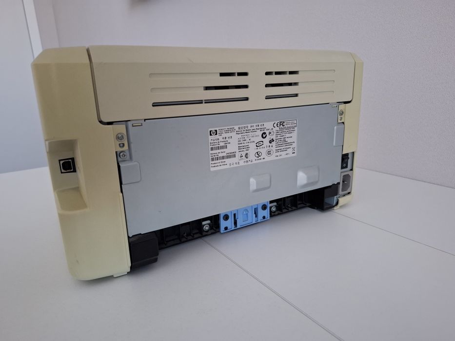 Лазерный принтер HP LaserJet 1018 (Картридж 12A )