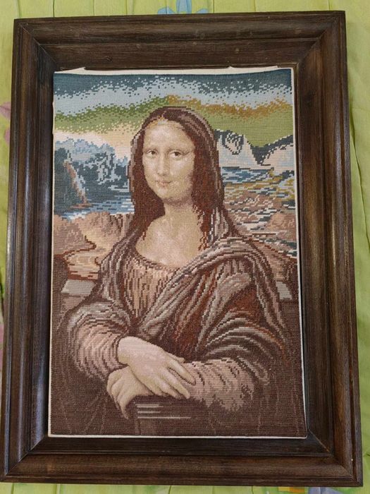 Старинни уникални гоблени.