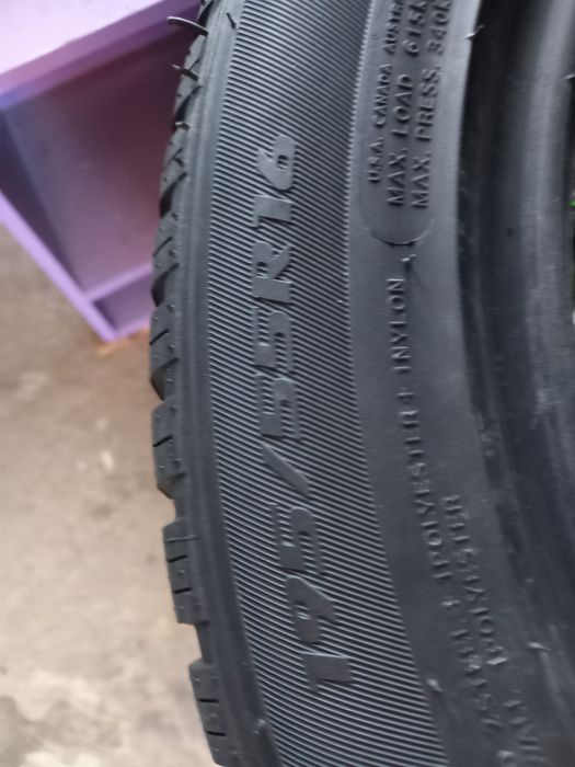 Продавам 2 бр всезонни гуми 195/55/16