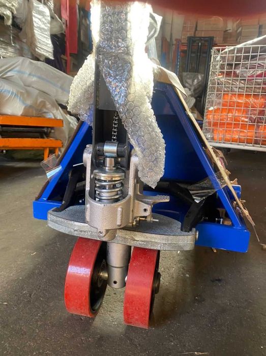 Штабелер, Рохля штабелер 2т 1т новые