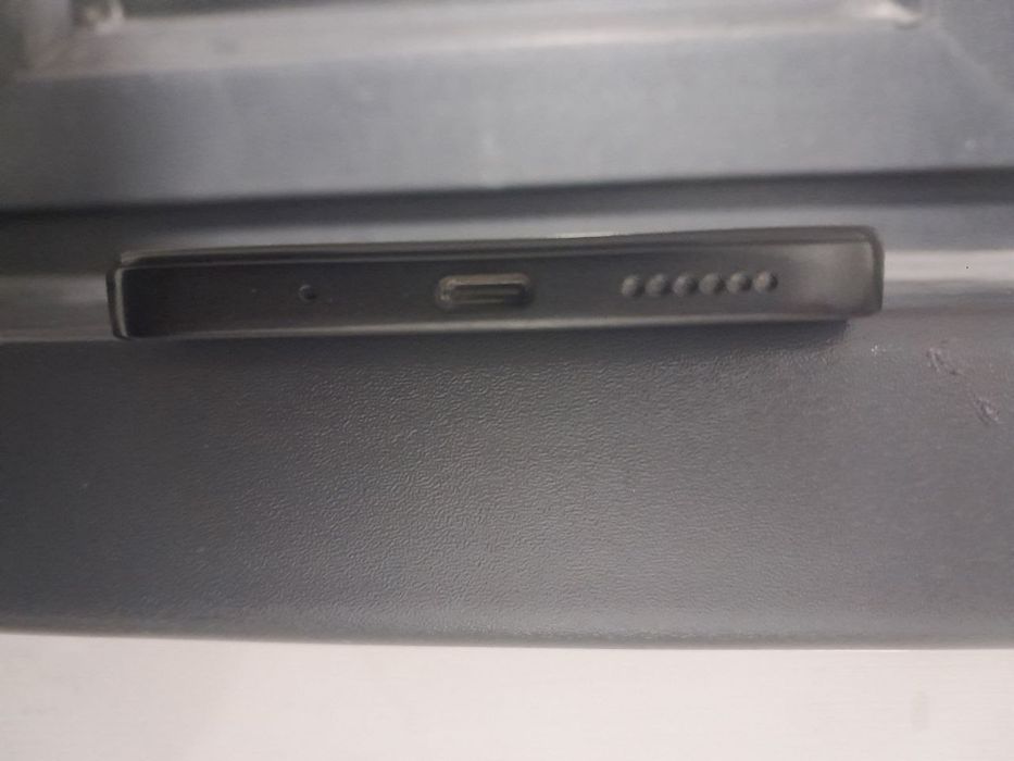 Redmi 12 holati zōr