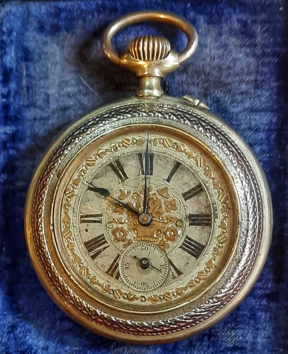 Старинен Швейцарски джобен часовник