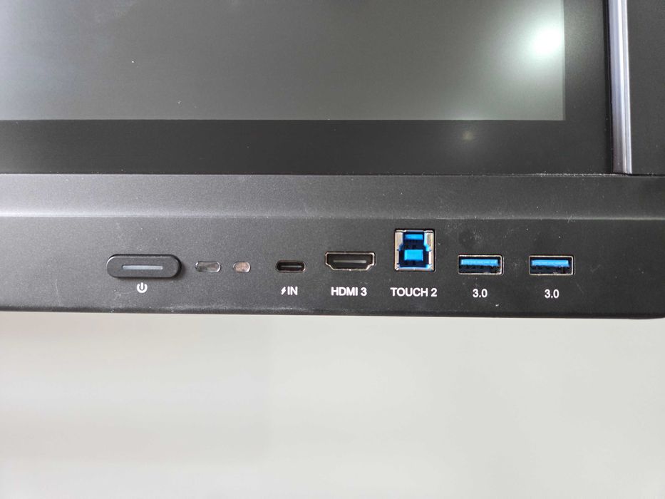 Интерактивен дисплей 86" 4K Wi-Fi 6E