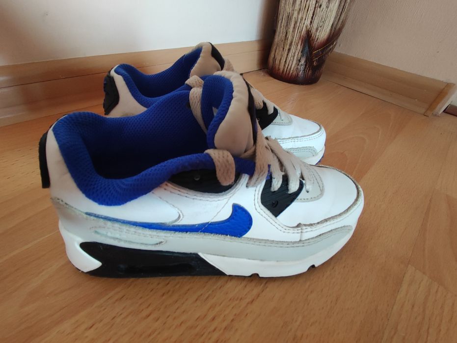 Маратонки Nike air max uk 12.5 eur 31