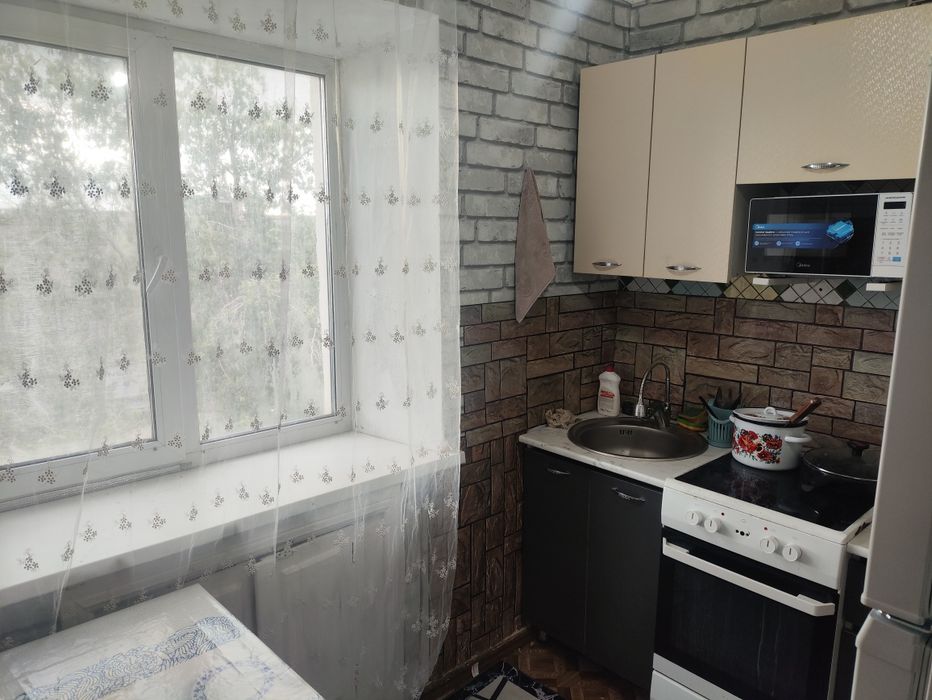 Сдам 2 комнатную квартиру