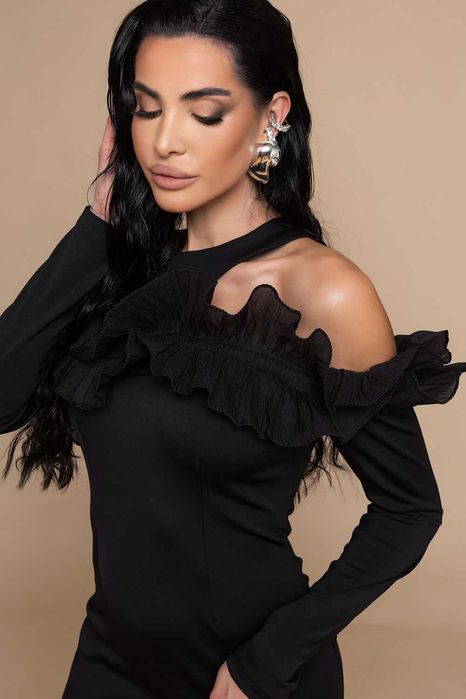 Нова рокля на Nikolecollection