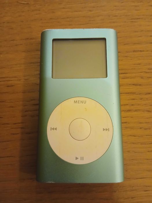 Ipod mini неработещ
